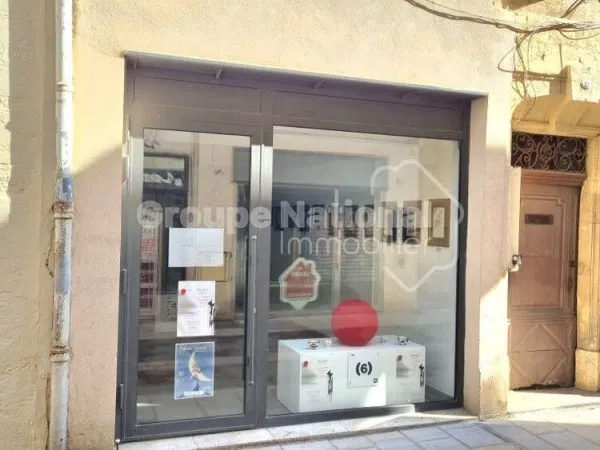 Vente de murs commerciaux en centre ville d'Arles