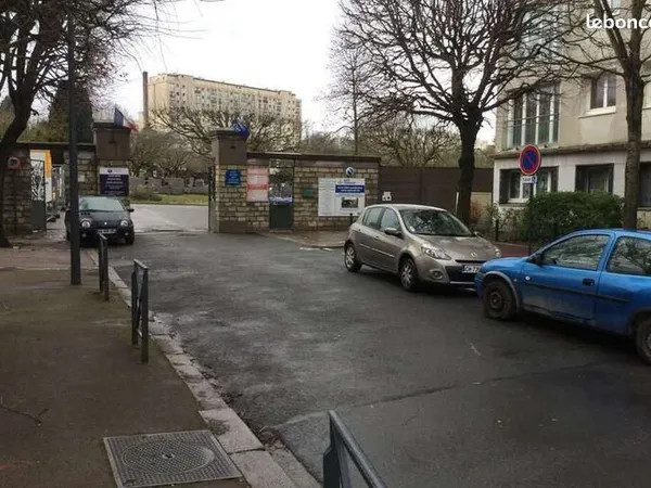 Parking Fontenay Aux Roses