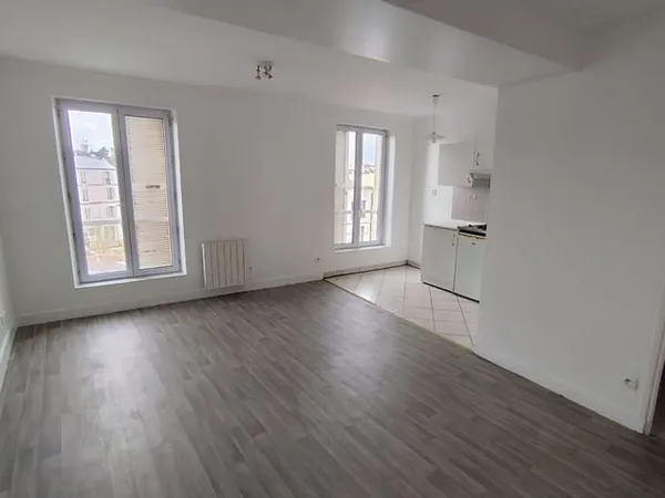 Studio 1 pièce 24 m²