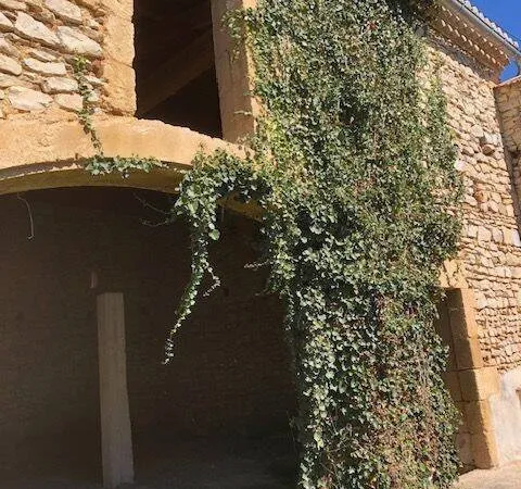Maison 1 pièce 90 m²