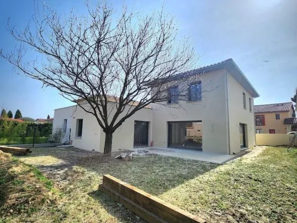 MAISON NEUVE T6 CENTRE SOLAIZE