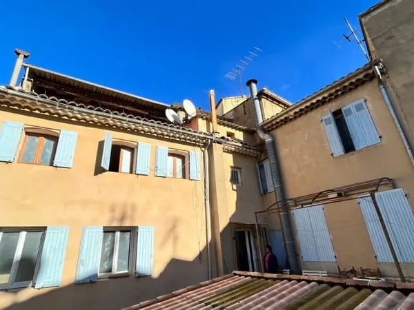 Immeuble Apt 375 m2 13p + terrasse 45m2+loggia 12m2