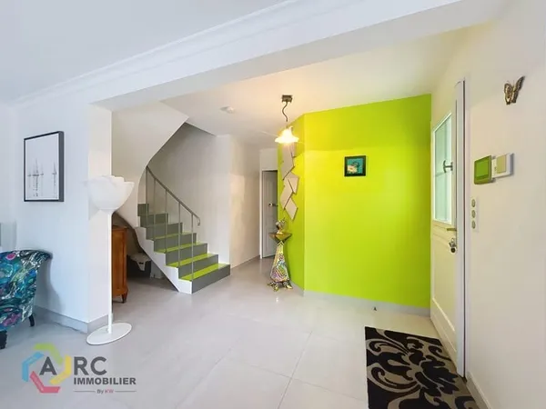 SAINT DENIS EN VAL : maison (157 m²) à vendre