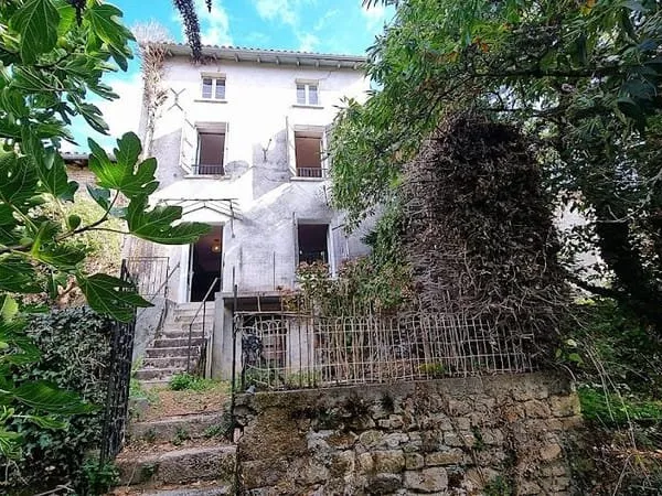 Maison 6 pièces 140 m²