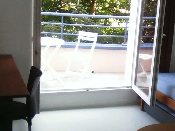 Studio meuble a louer