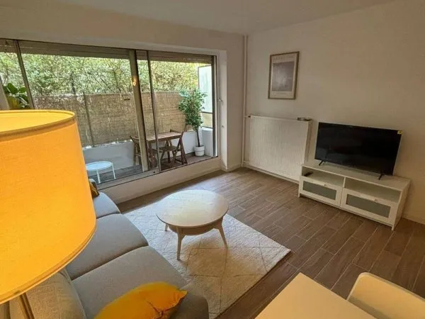 Studio 1 pièce 23 m²