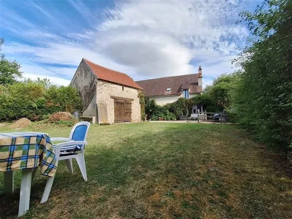 Charmante maison de hameau à vendre - Lussac-les-Églises 87