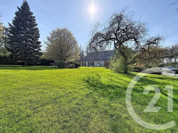 Maison 4 pièces 196 m²