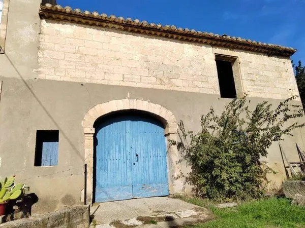 Maison 1 pièce 260 m²