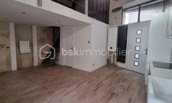 Appartement type LOFT en plein centre ville de Coulommiers en Exclusivité