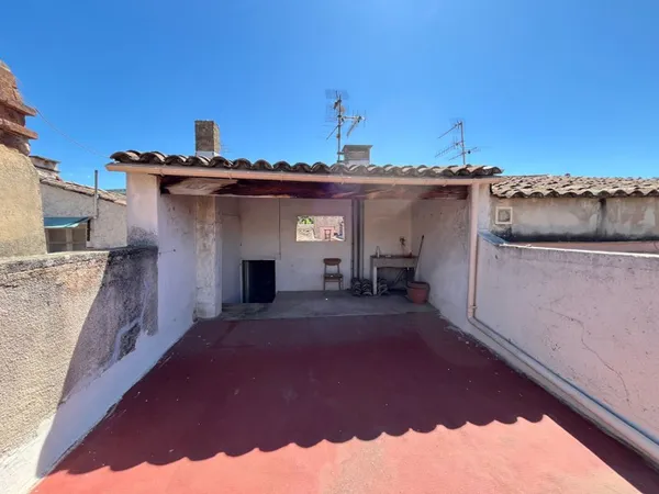 Immeuble Apt 8 pièce(s) 165 m2