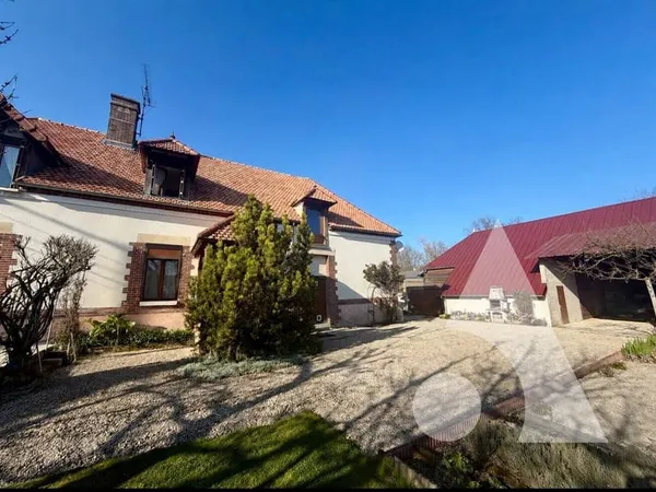 Maison 4 pièces 144 m²