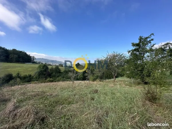 Terrain 950 m² Unieux