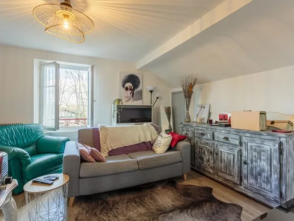 A vendre appartement T2 de plus de 70m2 au sol, Cambo-les-Ba