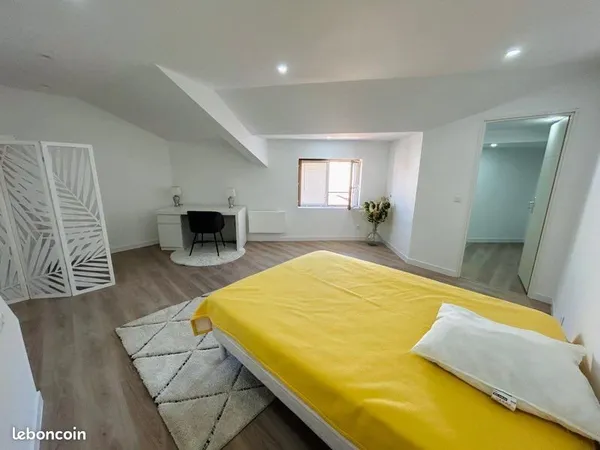 Duplex T4 bis meublé 88m2