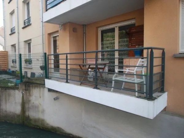 Av. Apt dreux centre