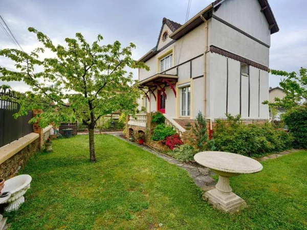 Maison 6 pièces 155 m²