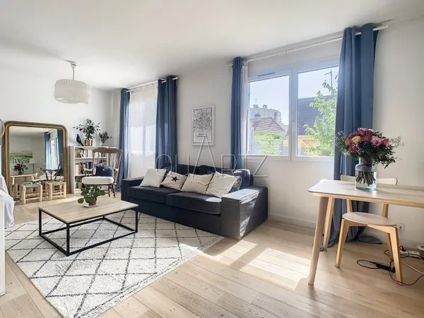 Vends maison 111m² Le Chesnay