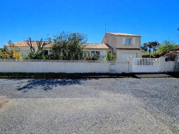 Maison 6 pièces 150 m²