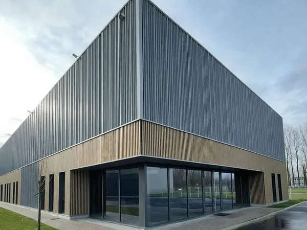 Bureaux 950 m²