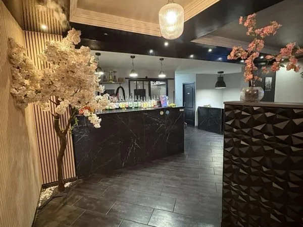 Salon de thé , bar à chicha