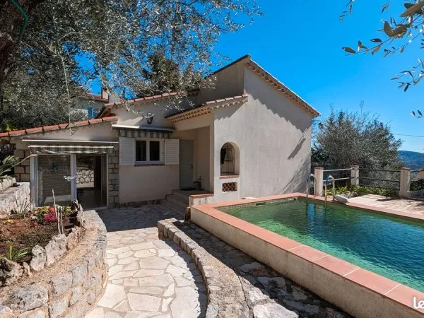 Maison individuelle (2 pièces /59m²) entre Cabris et Spéracèdes