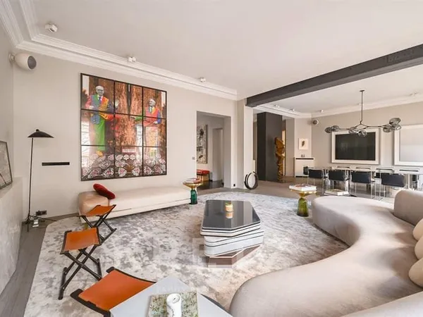 Appartement de réception à deux pas de l'Elysée par l'architecte