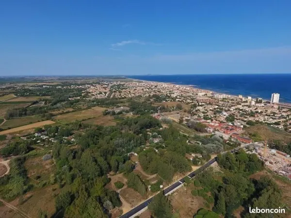 Terrain 795 m²