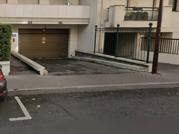 Parking 12 m²
