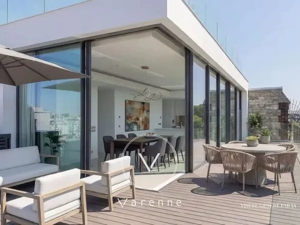 Appartement 5 pièces 160 m²