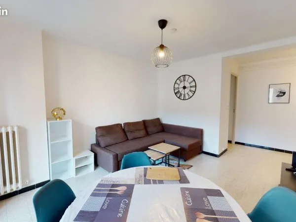 Appartement 1 pièce 55 m²