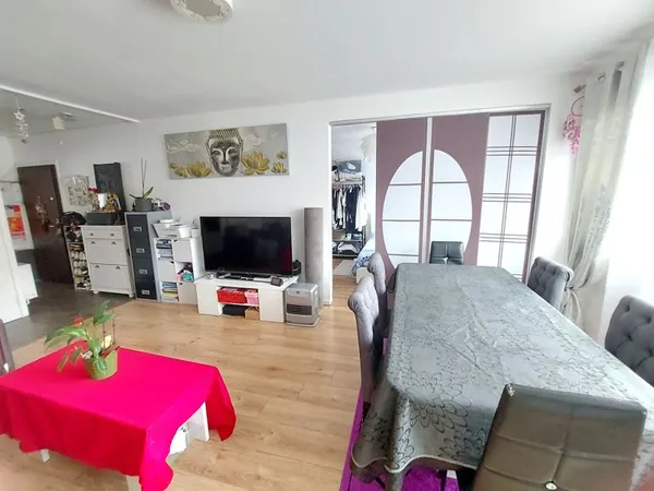 Appartement 4 pièces 77 m²