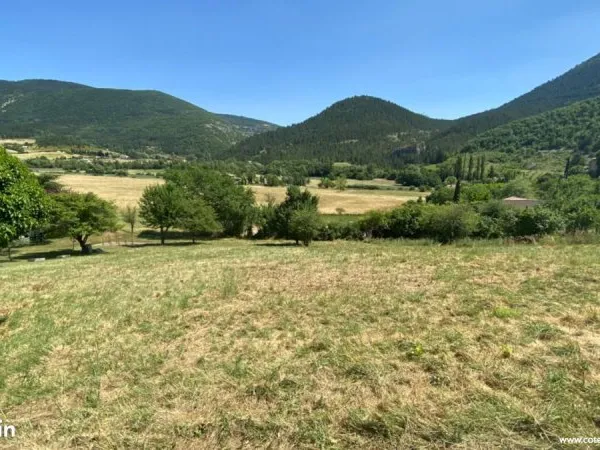 Terrain 2000 m² REILHANETTE