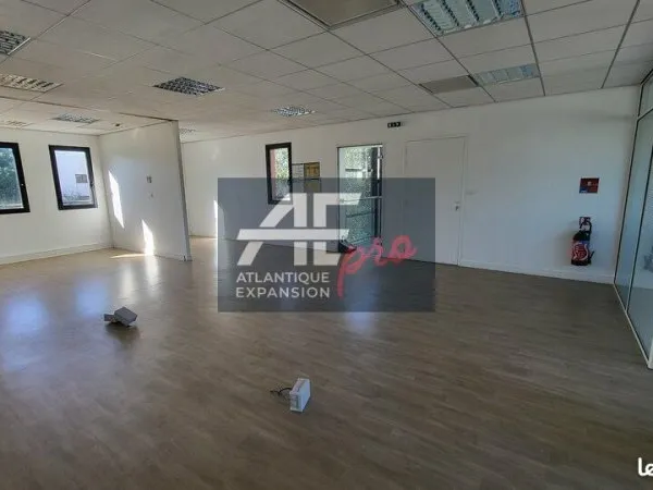 Bureaux 197 m² SAINT NAZAIRE