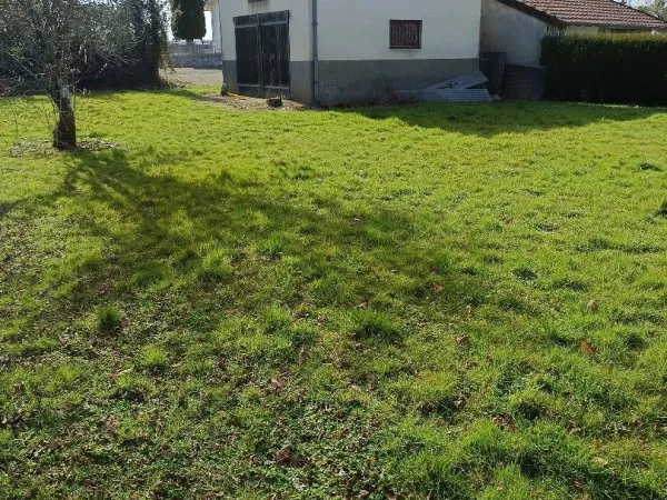 Terrain en individuel 1637 m²