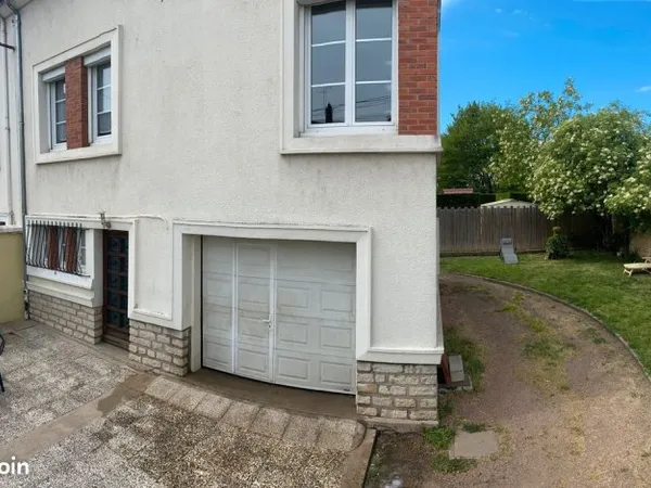 Maison 7 pièces (centre-ville ) 168 500