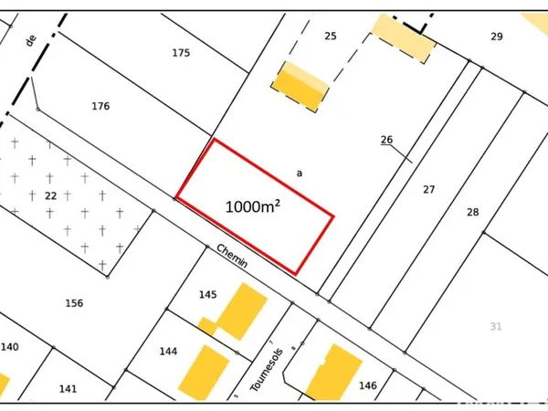 Terrain 1000 m²