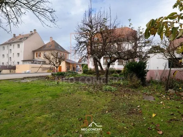 Maison 11 pièces 239 m²