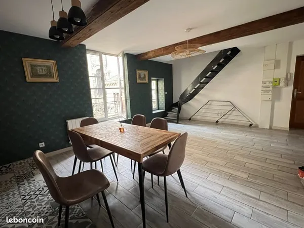 Chambre à louer dans une colocation refaite à neuve -Centre villefranche