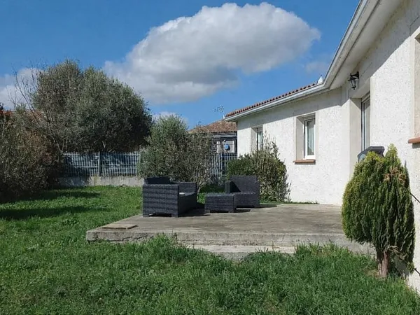 Carbonne Maison récente plain-pied T5 110 m2 Terrain 8
