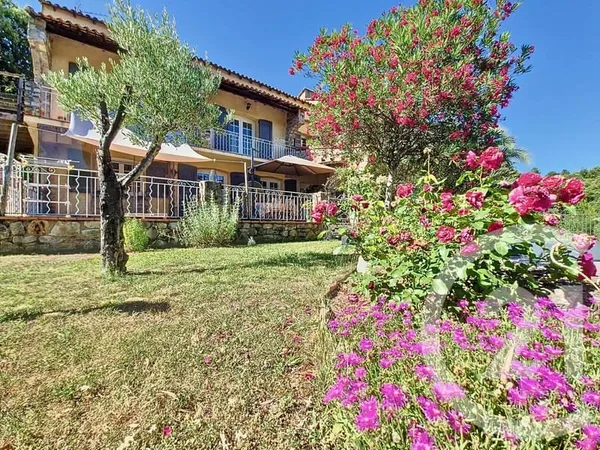 Maison 5 pièces 166 m²