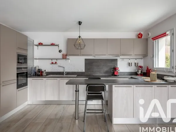 Maison 7 pièces 162 m²