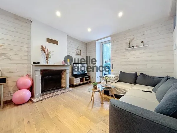 Maison de bourg 4 pièces - 115 m² - Bien vendu loué - Saint-Thégonnec