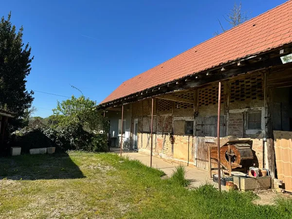 FERME BRESSANE 103m2 RATTE 5 min de Louhans et 30 min de Lons le saunier