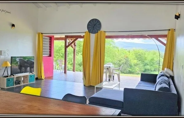 Maison d'architecte récente à LAMENTIN vue dégagée - Calme absolu