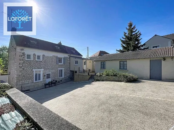 Maison 7 pièces 148 m²