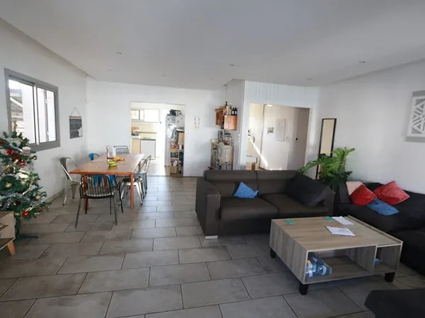 Ensemble immobilier à fort rendement Ste Clotilde