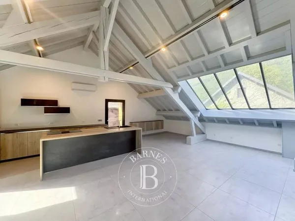 Appartement 4 pièces 96 m²