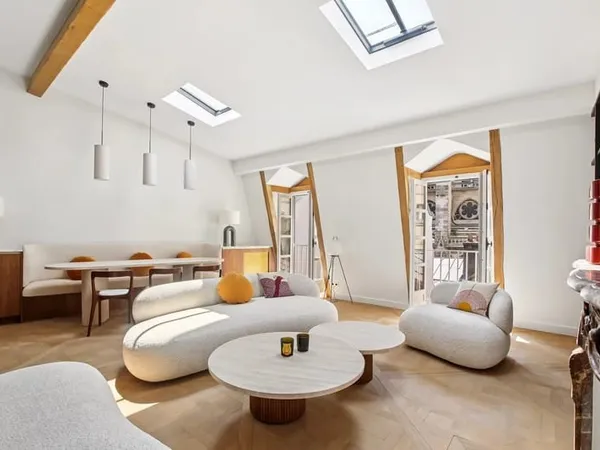 Appartement 2 pièces 118 m²
