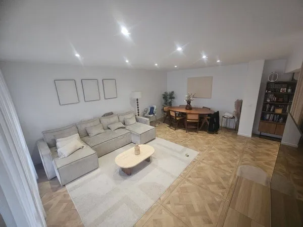 Appartement 5 pièces 100 m²